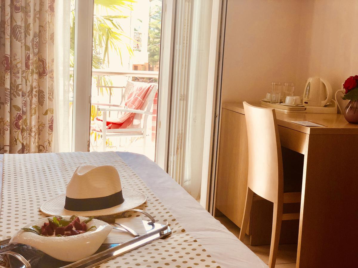 G George Aparthotel Nydri  Ngoại thất bức ảnh