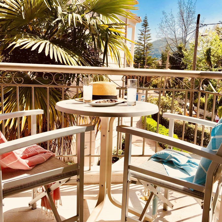 G George Aparthotel Nydri  Ngoại thất bức ảnh
