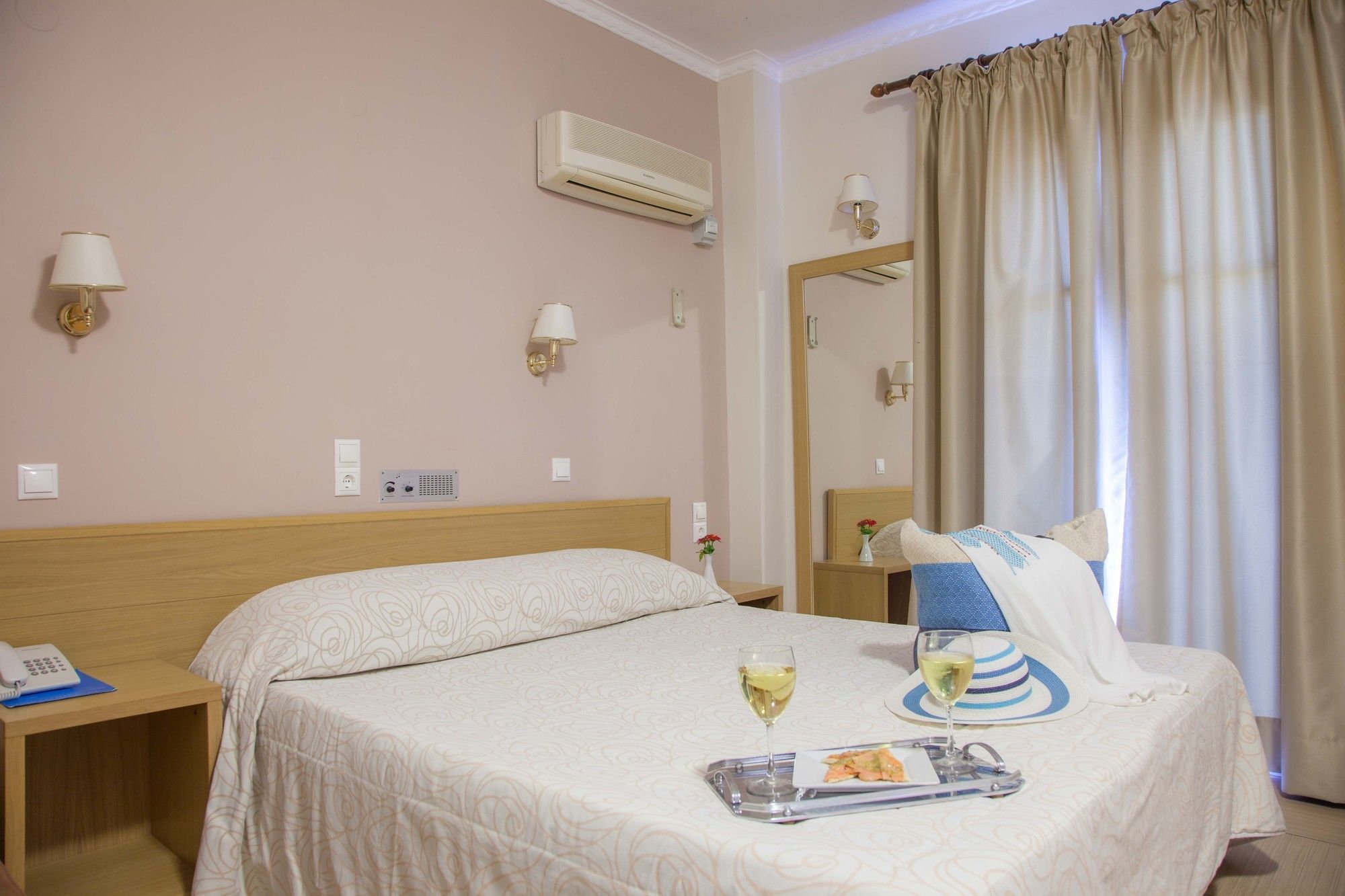 G George Aparthotel Nydri  Ngoại thất bức ảnh